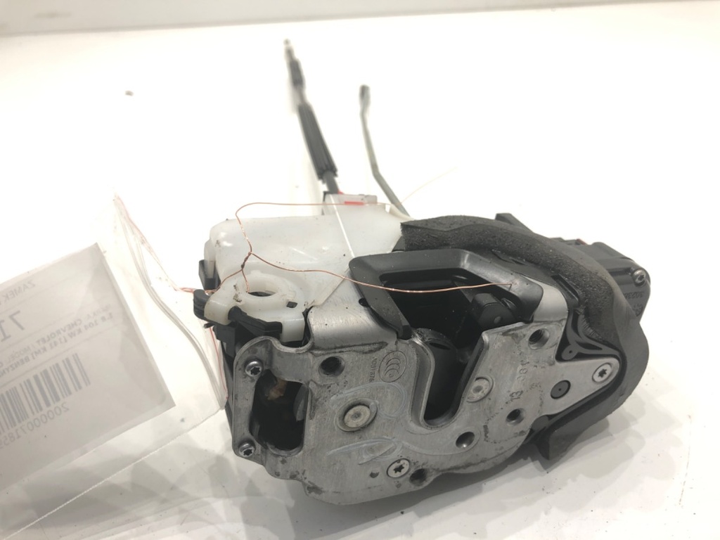 [STARK-718595] Cerradura de puerta delantera derecha Chevrolet Orlando (J309)