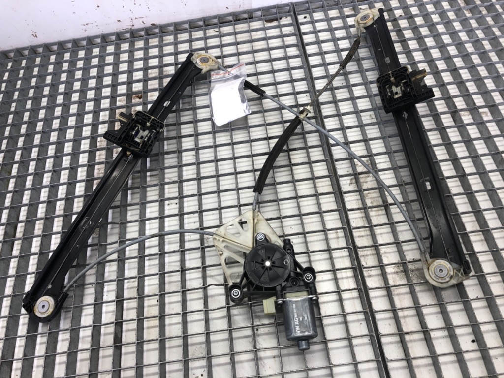 [STARK-720290] Elevalunas delantero izquierdo AUDI Q7 (4MB, 4MG)