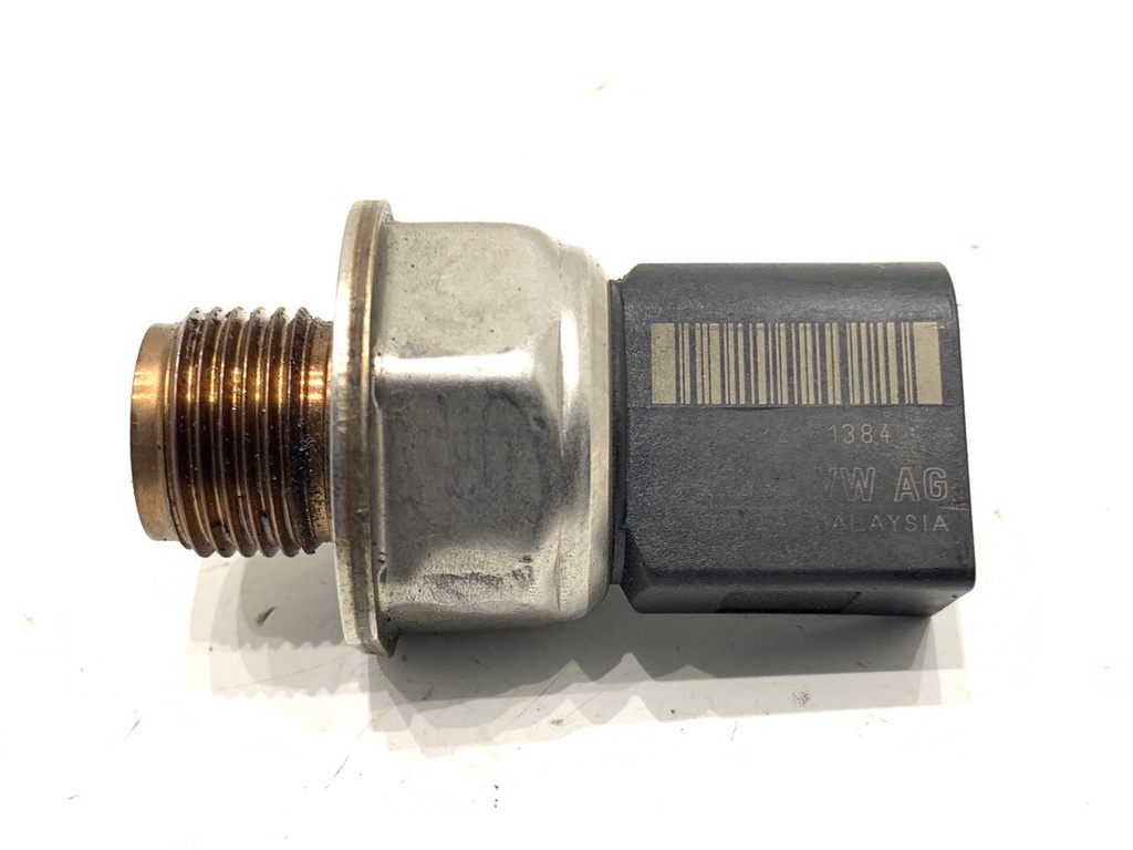 [STARK-722571] Sensor de presión de combustible VW Golf VII