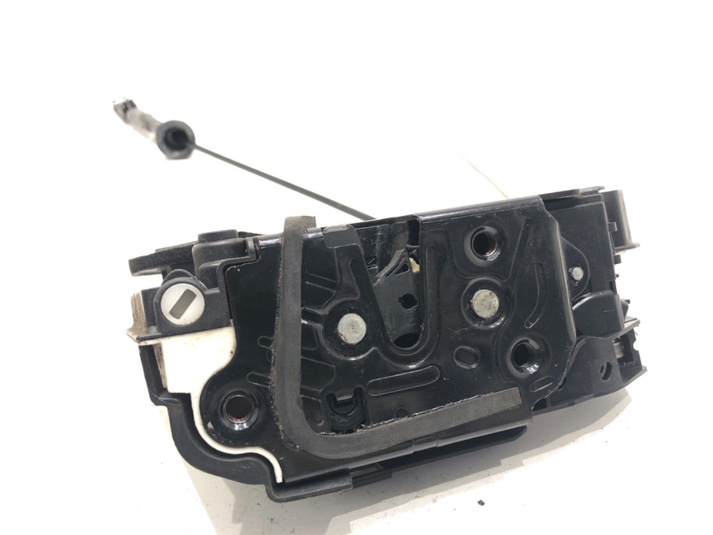 [STARK-728772] Cerradura de puerta trasera izquierda VW Golf VII