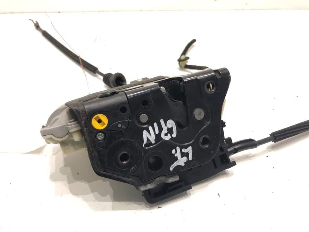 [STARK-730244] Cerradura de puerta trasera izquierda VW Passat B6