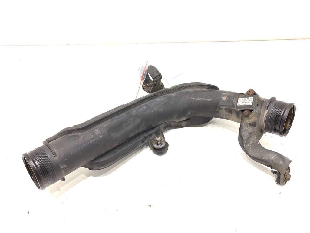 [STARK-730265] Caja de filtro de aire VW Passat B6 Variant