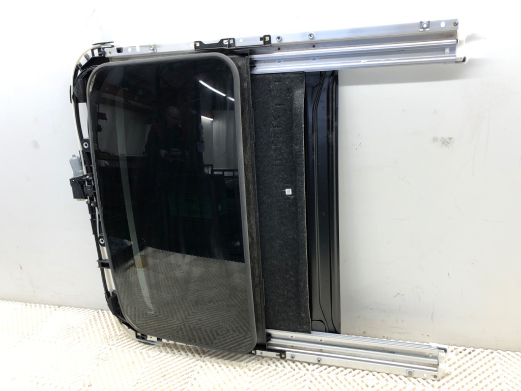 [STARK-862588] Techo solar LEXUS IS III (_E3_) 2013-2022