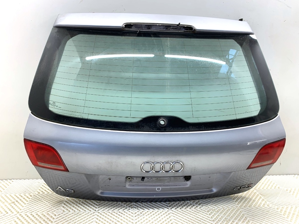 [STARK-865847] Portón trasero AUDI A3 Sportback (8PA) 2.0 TFSI 2004-2013