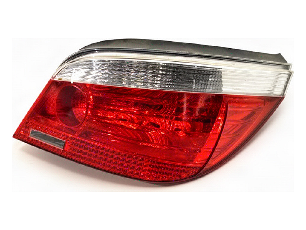 [STARK-946407] Piloto trasero derecho BMW Serie 5 (E60)