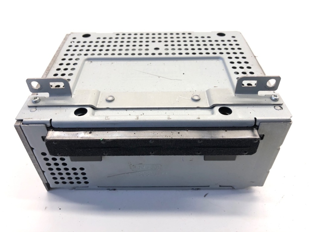 [STARK-866255] Radio Ford Focus III Turnier 2010-2022