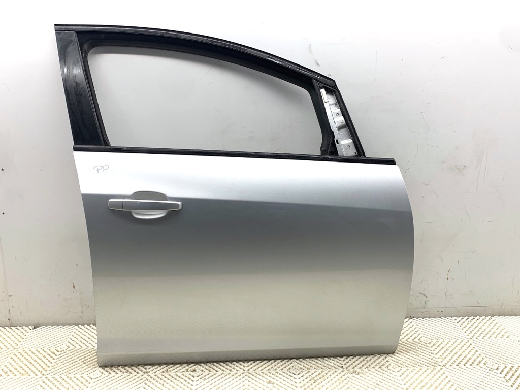 [STARK-866667] Puerta delantera derecha OPEL ASTRA J Sports Tourer (P10) 2010-2015