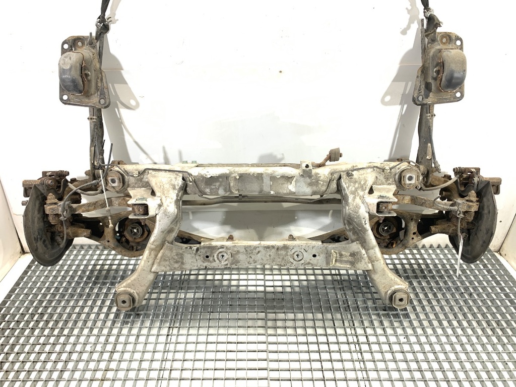 [STARK-865902] Eje trasero AUDI A3 (8P1) 2.0 TFSI quattro 2004-2012