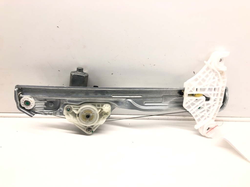 [STARK-572913] Elevalunas trasero derecho Hyundai Kona (OS, OSE, OSI)