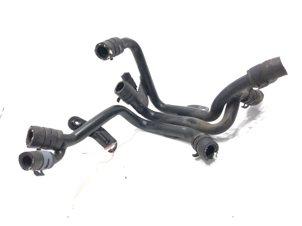 [STARK-577952] Tubo de drenaje de agua VW Golf VII Variant
