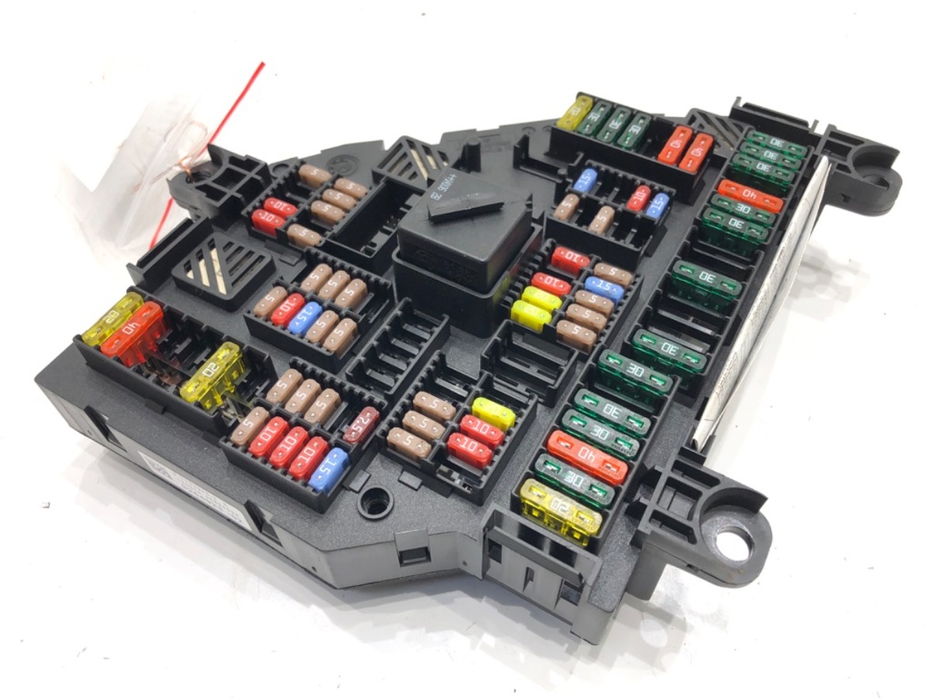 [STARK-581396] Caja de fusibles BMW 5 Touring (F11)