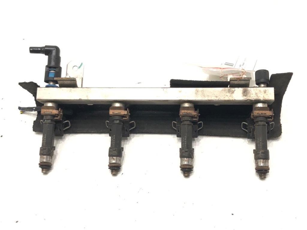 [STARK-584858] Rampa de inyección Opel Corsa D (S07)