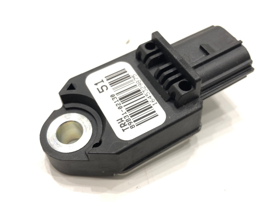 [STARK-586025] Sensor de impacto Toyota Auris Kombi (_E18_)