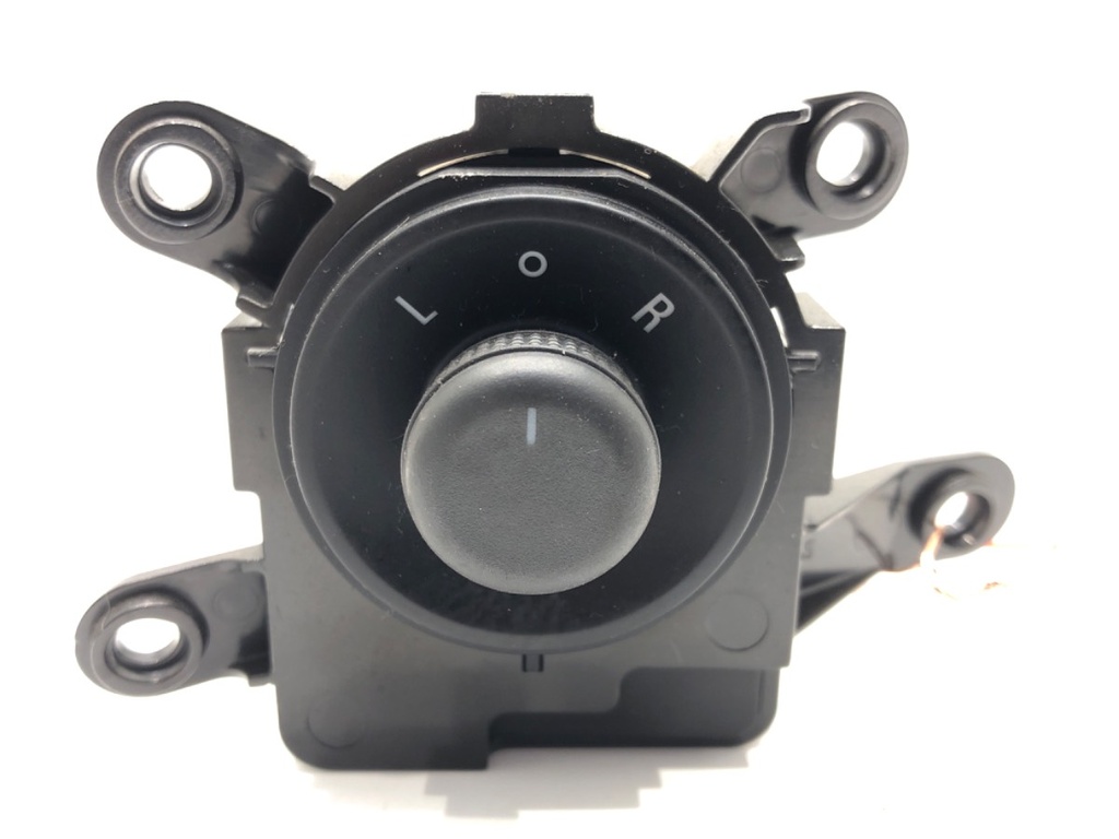 [STARK-586108] Mando de retrovisores Chevrolet Orlando (J309)