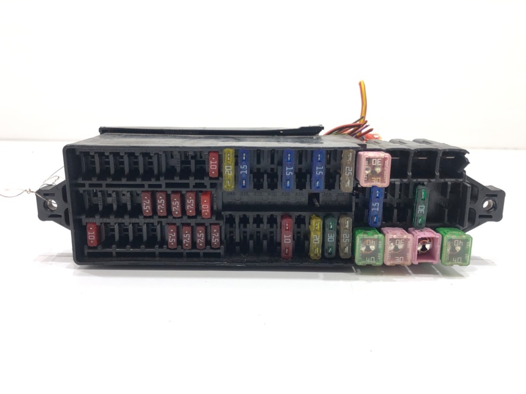 [STARK-588734] Caja de fusibles Skoda Fabia III (NJ3) 2014-2022
