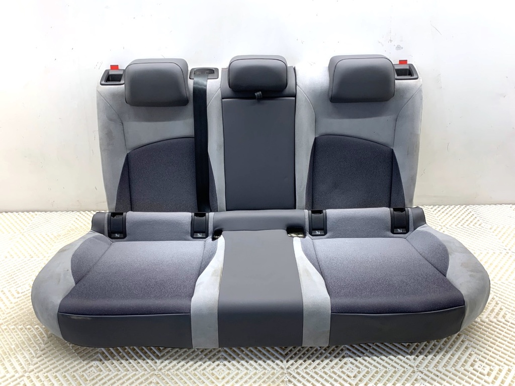 [STARK-869103] Asiento trasero VW ID.3 (E11) 2019-2022