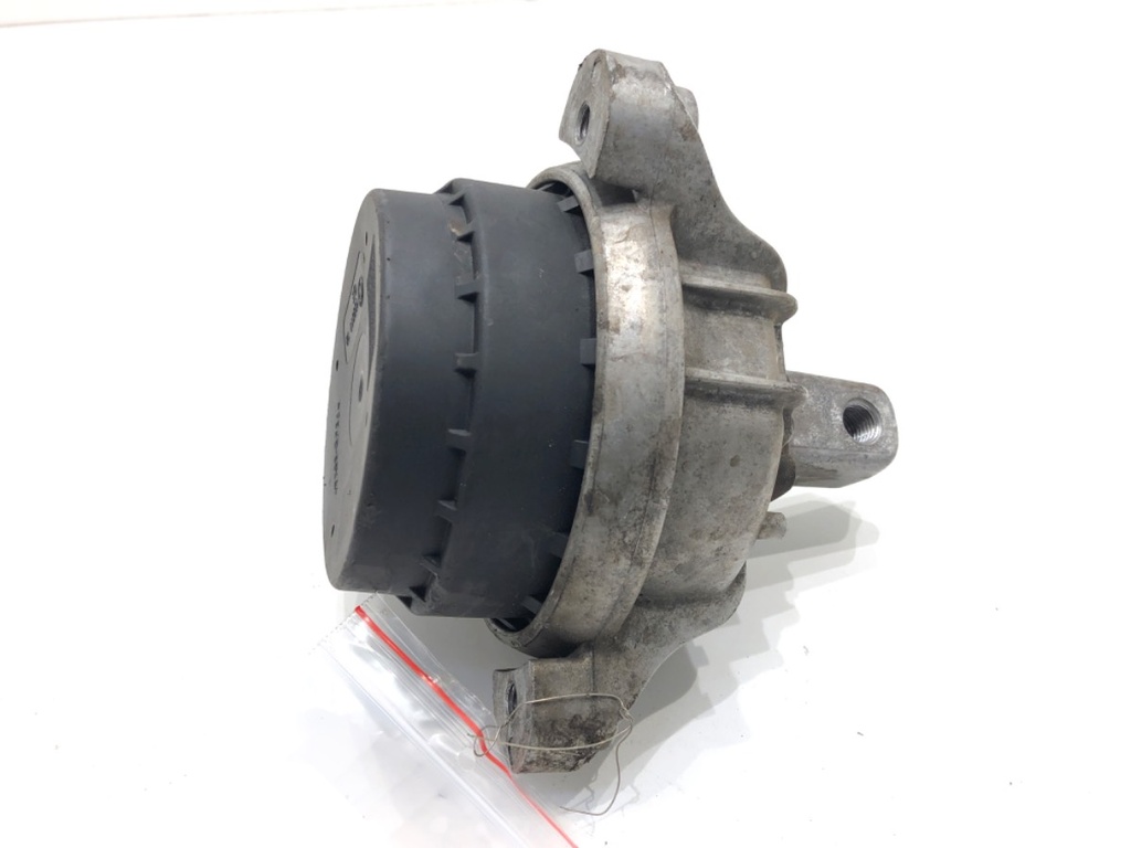 [STARK-589674] Soporte de motor izquierdo BMW Serie 5 (F10)