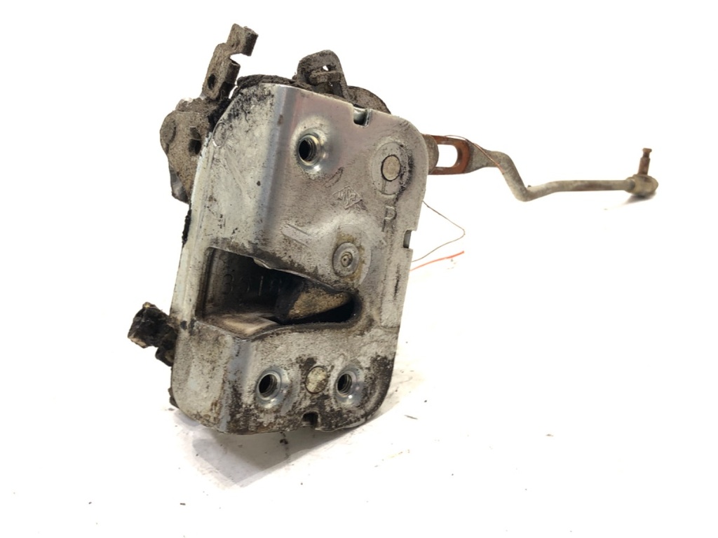 [STARK-590139] Cerradura de puerta delantera derecha Mitsubishi Pajero I