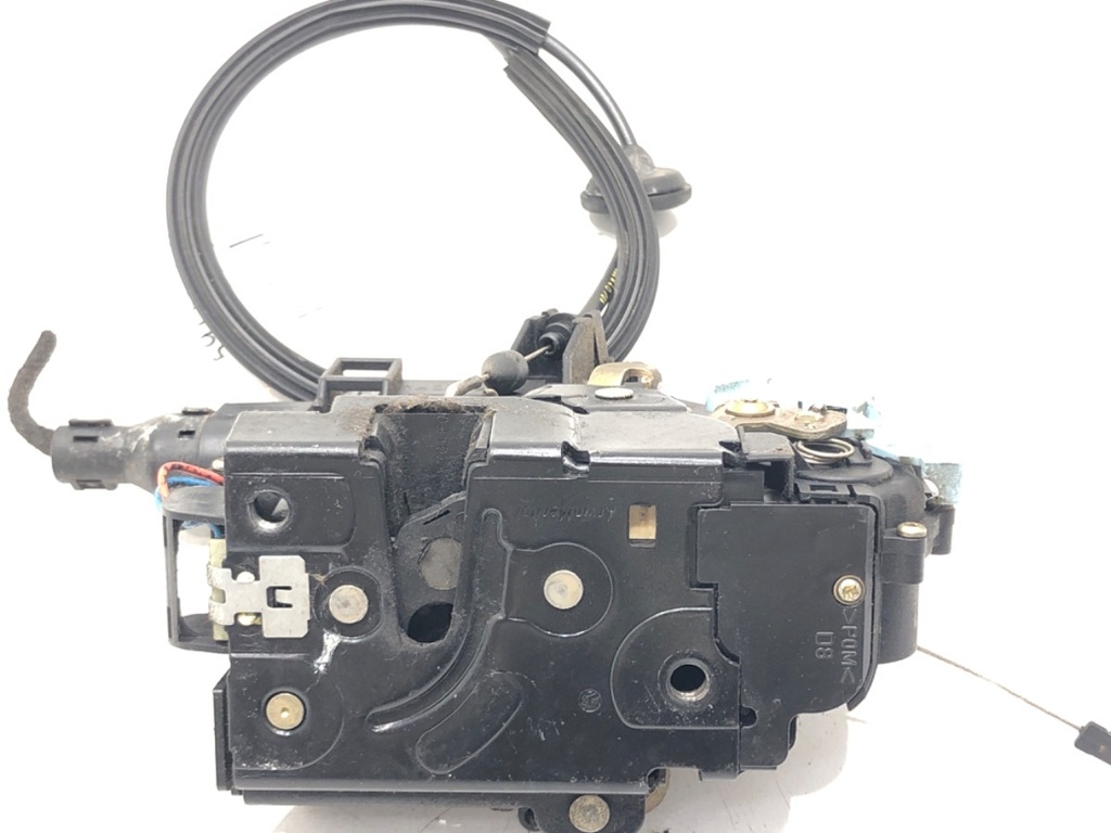 [STARK-591169] Cerradura de puerta delantera derecha VW Golf V