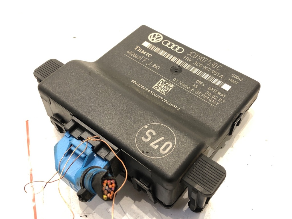 [STARK-592529] Módulo Gateway VW Passat B6 Variant (3C5)
