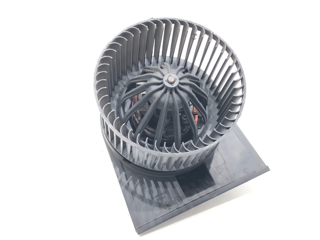 [STARK-593826] Ventilador de calefacción SEAT CORDOBA (6K1, 6K2)