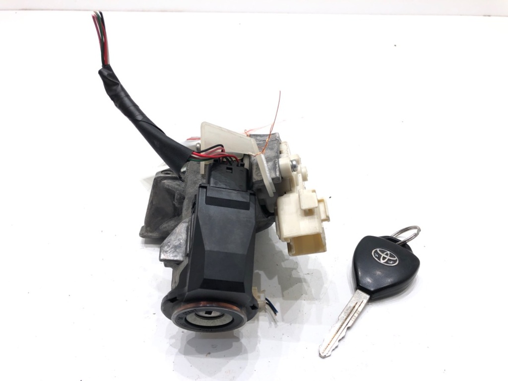 [STARK-598091] Portavasos Toyota Auris