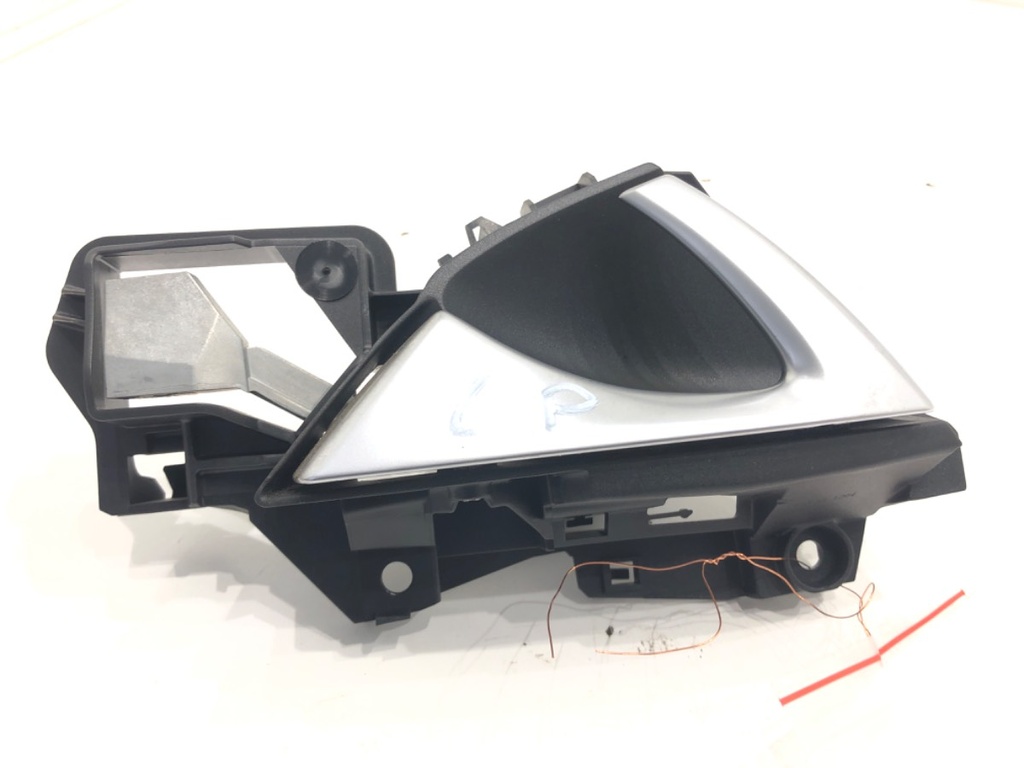 [STARK-598364] Maneta de puerta interior delantera izquierda DS 5