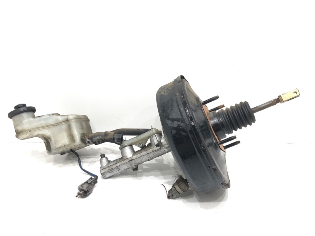 [STARK-601294] Servofreno Toyota Avensis Verso
