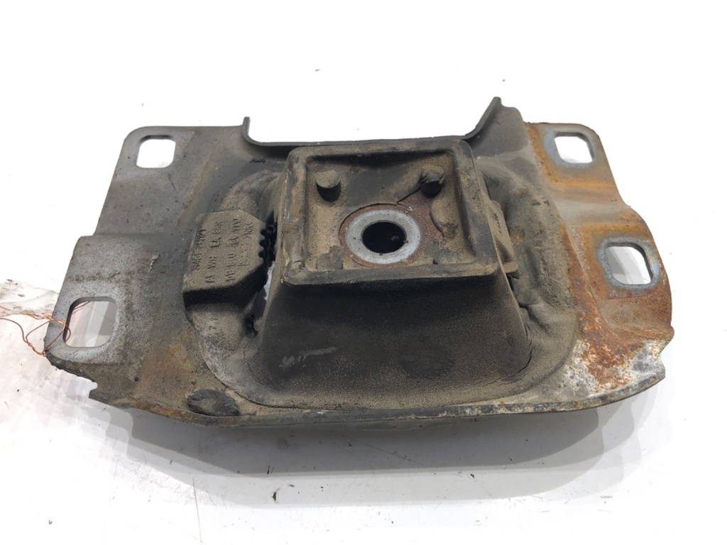 [STARK-601410] Soporte de motor izquierdo Volvo S40 II