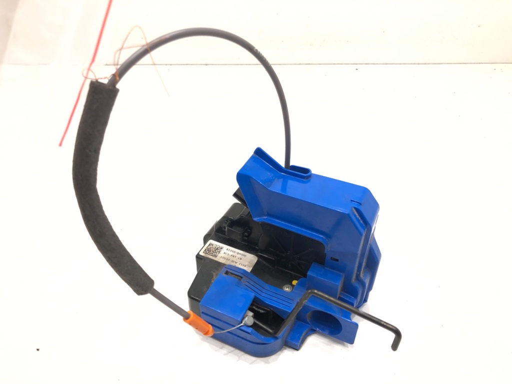 [STARK-604588] Cerradura de puerta delantera izquierda Hyundai i20 III