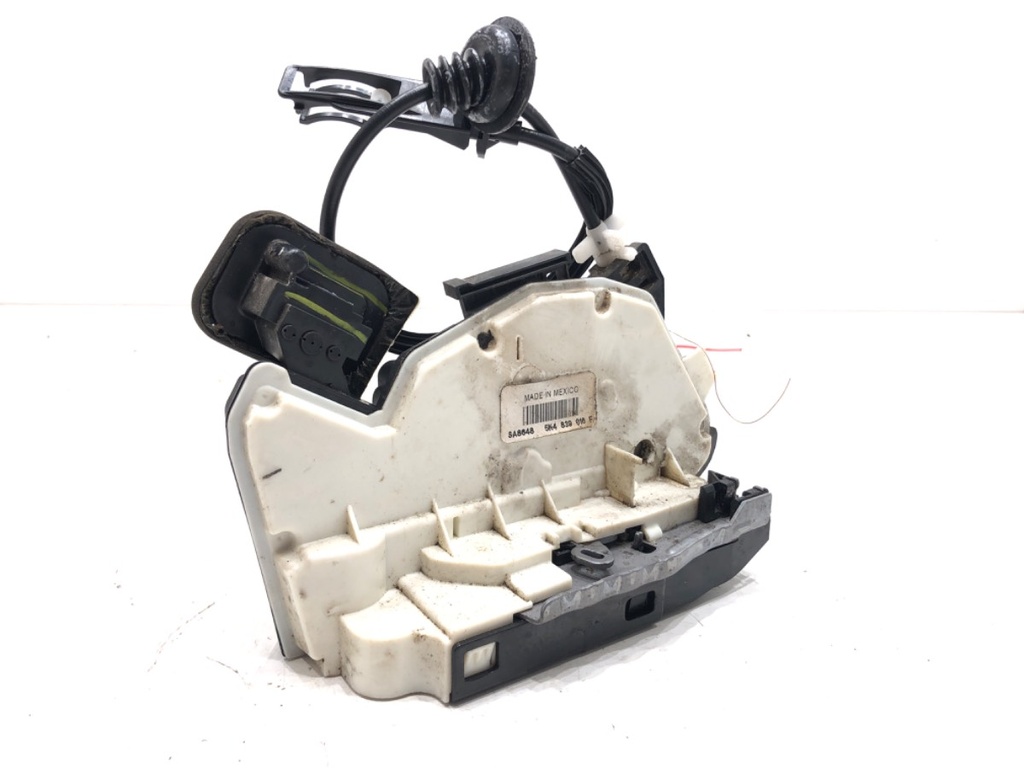 [STARK-607117] Cerradura de puerta trasera derecha VW Jetta IV