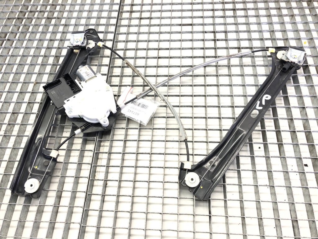 [STARK-607141] Elevalunas delantero izquierdo VW Jetta IV