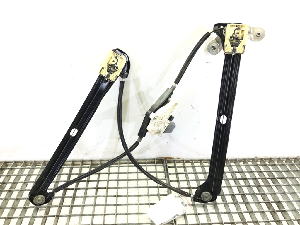 [STARK-609236] Elevalunas delantero izquierdo VW Golf VII