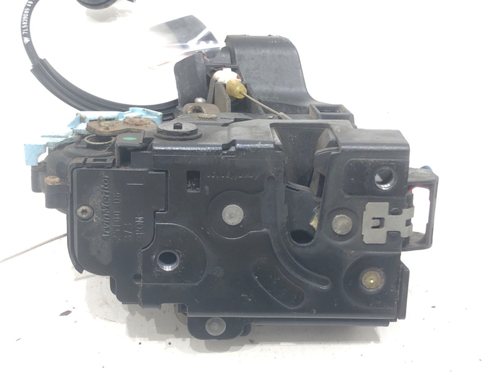 [STARK-610289] Cerradura de puerta trasera izquierda Porsche Cayenne (9PA)
