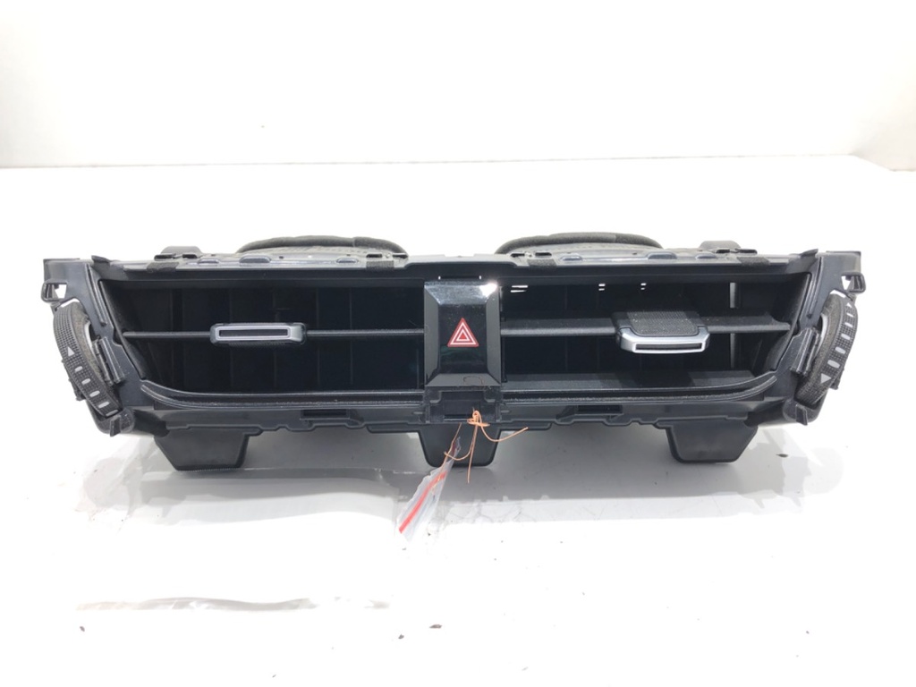 [STARK-613976] Rejilla de ventilación frontal Toyota Corolla (E21) 2019-2022