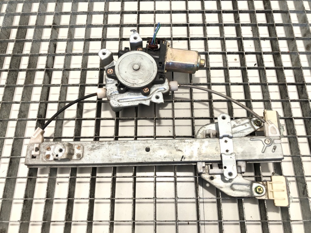 [STARK-614800] Elevalunas trasero derecho Nissan X-Trail I