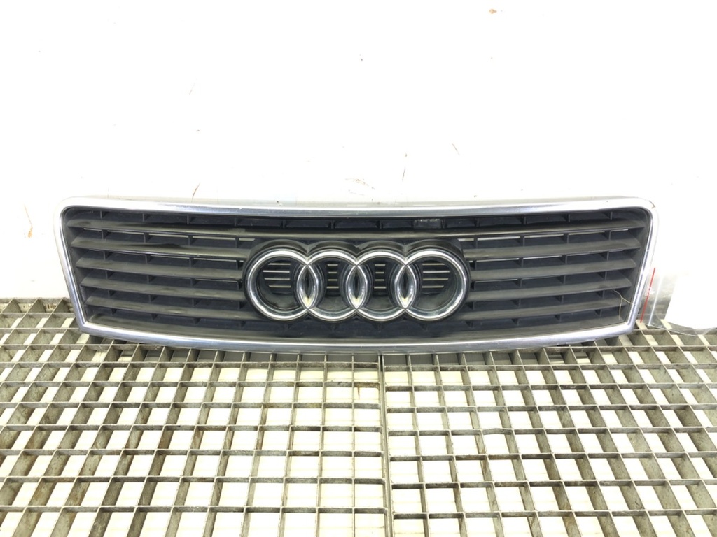 [STARK-616060] Rejilla de parachoques Audi A6 C5 Avant (4B5)