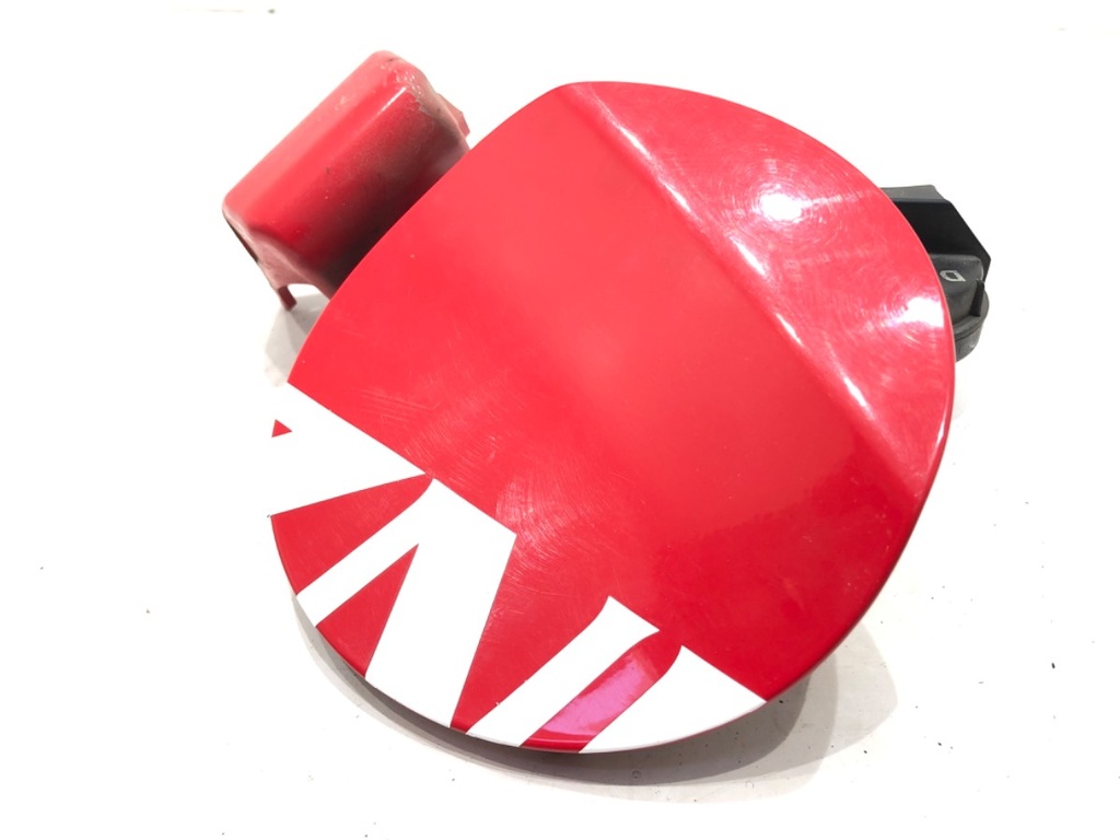 [STARK-616187] Tapón de depósito de combustible Hyundai i20 I