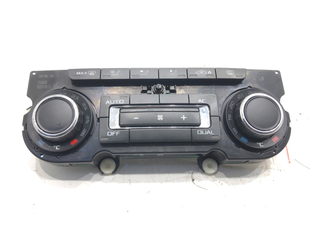 [STARK-616265] Panel de control de climatización Skoda Superb II (3T4)