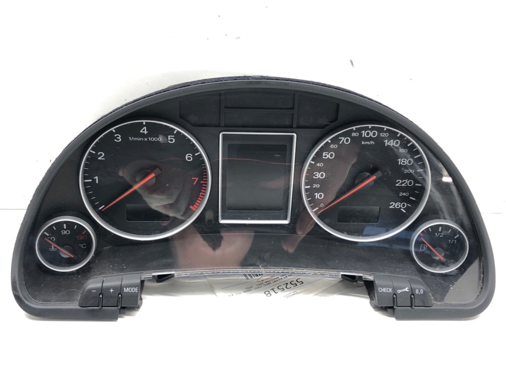 [STARK-552518] Cuentakilómetros AUDI A4 B6 Avant (8E5) 3.0 162 kW 2001-2004
