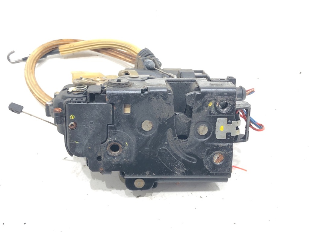 [STARK-617669] Cerradura de puerta trasera izquierda Seat Leon