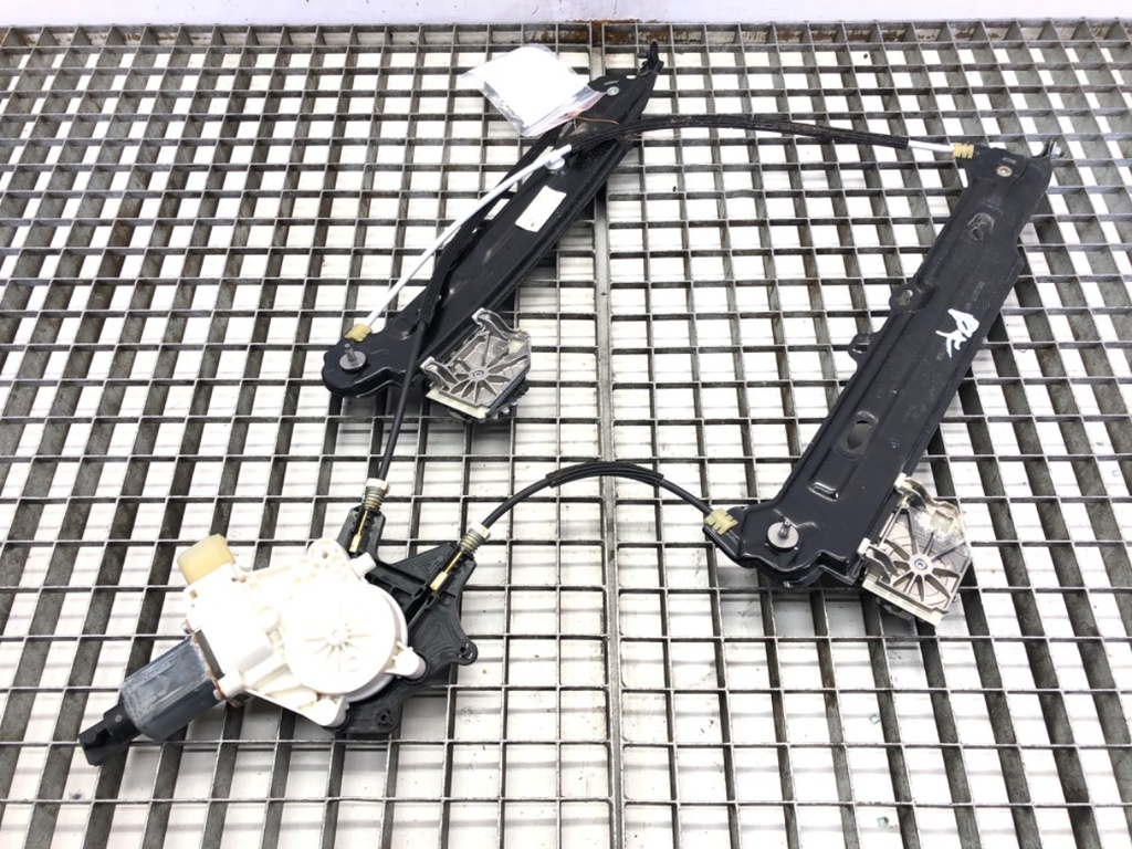 [STARK-617774] Elevalunas trasero derecho BMW 4 Gran Coupe (F36)