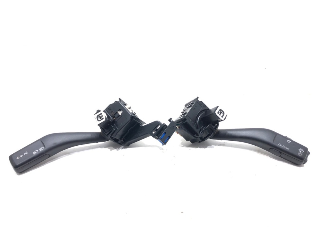 [STARK-619746] Mando de luces VW Golf Plus V