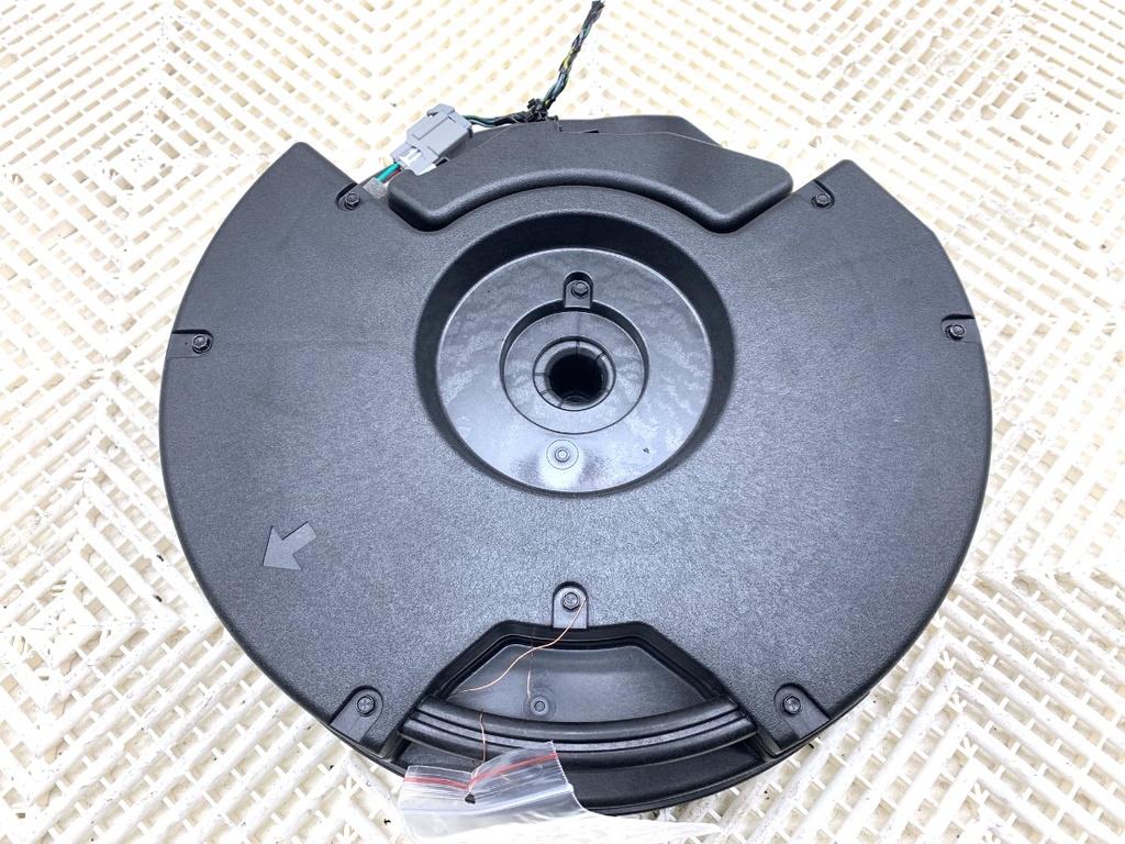 [STARK-872613] Subwoofer OPEL INSIGNIA B Sports Tourer (Z18) 2.0 CDTi 128 kW 2020-2022
