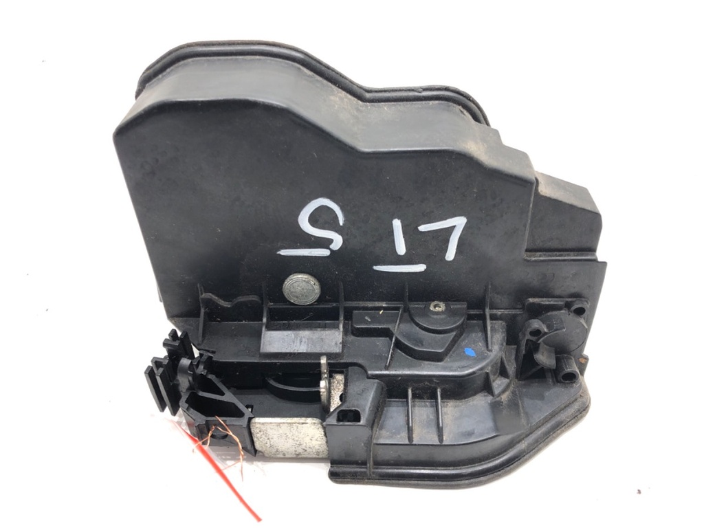 [STARK-626428] Cerradura de puerta trasera izquierda BMW X3 (E83)