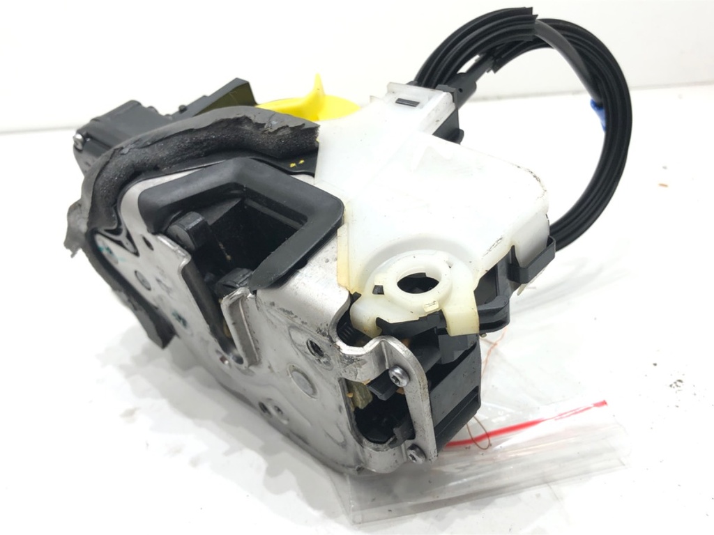 [STARK-627707] Cerradura de puerta delantera izquierda Chevrolet Cruze (J300)