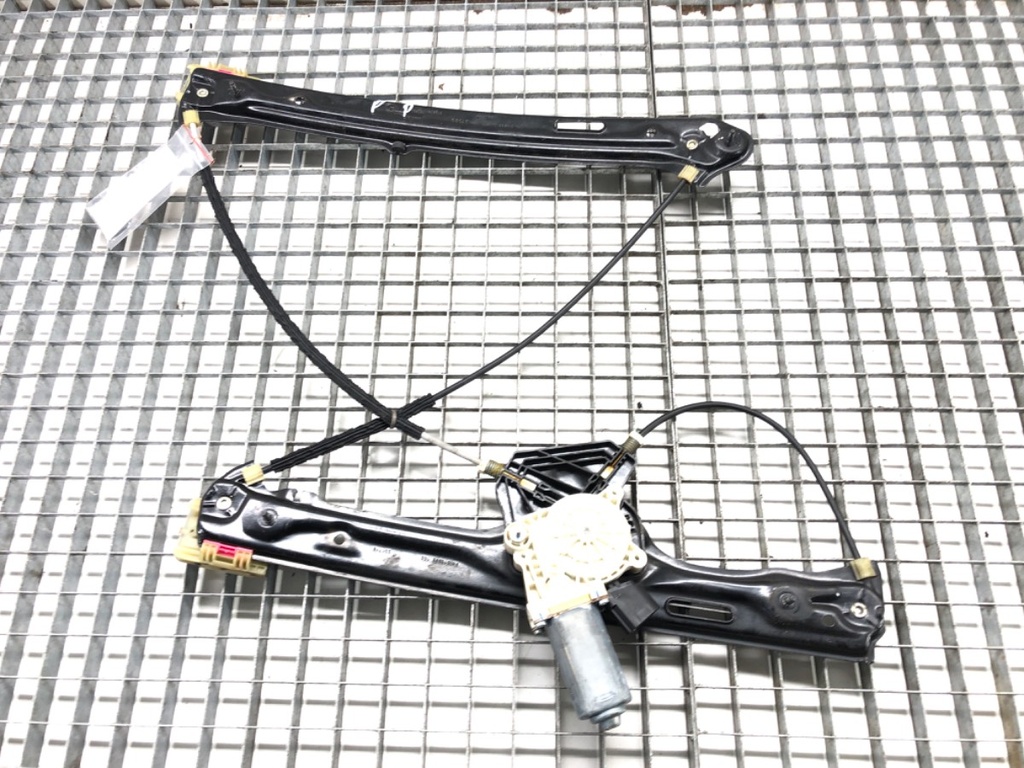 [STARK-628298] Elevalunas delantero derecho BMW X6