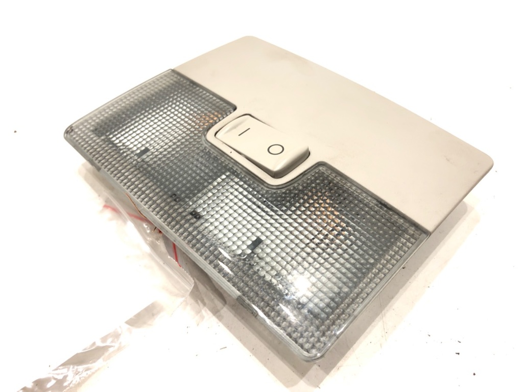 [STARK-629495] Luz de techo interior Audi A6 C5 Avant (4B5)