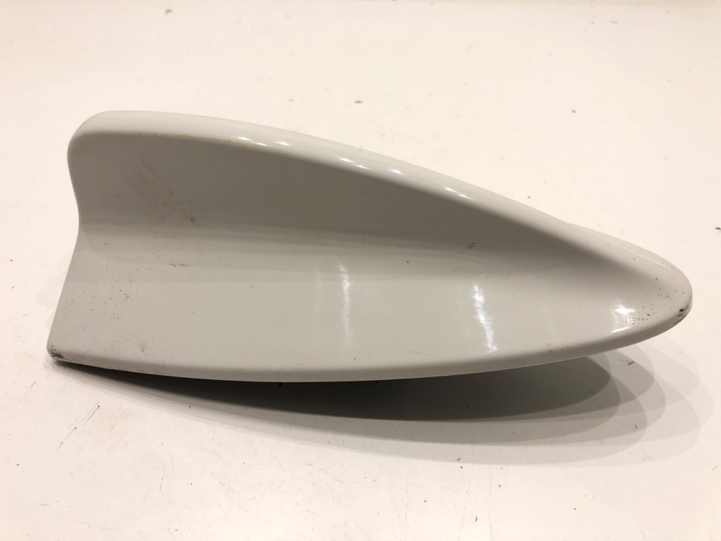 [STARK-629679] Antena BMW X1 (E84)