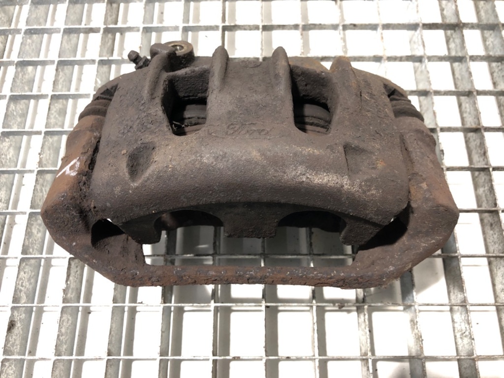 [STARK-630818] Pinza de freno delantera derecha FORD TRANSIT 2000-2006